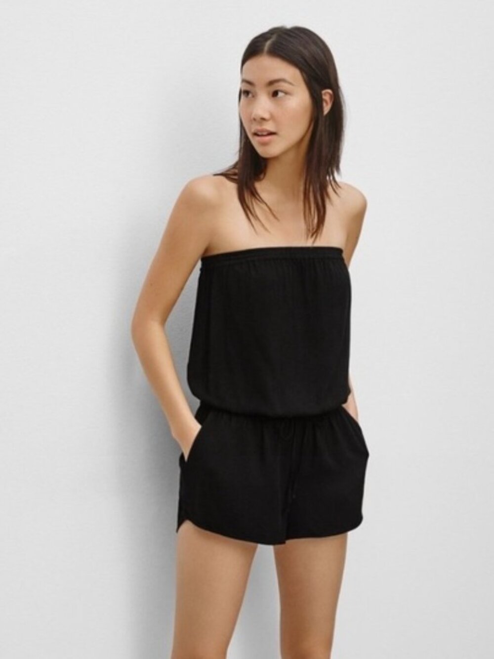 Aritzia Talula Cropsey Black Strapless Romper — Size M